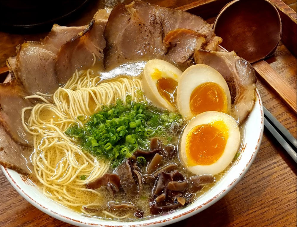 長浜満月のラーメン